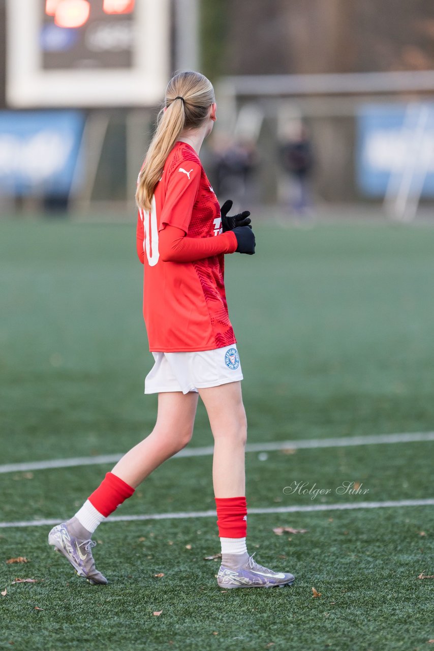 Bild 394 - wBJ Hamburger SV - Holstein Kiel : Ergebnis: 8:0